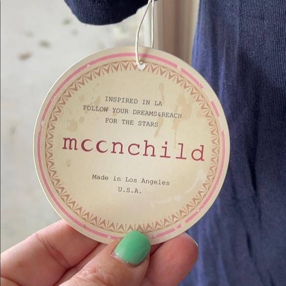 NWT Elephant Top XL - Picture 3 of 3